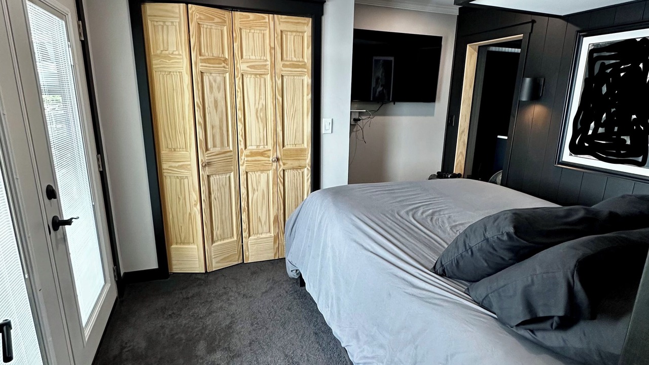 Photo of Bedroom in Pine City