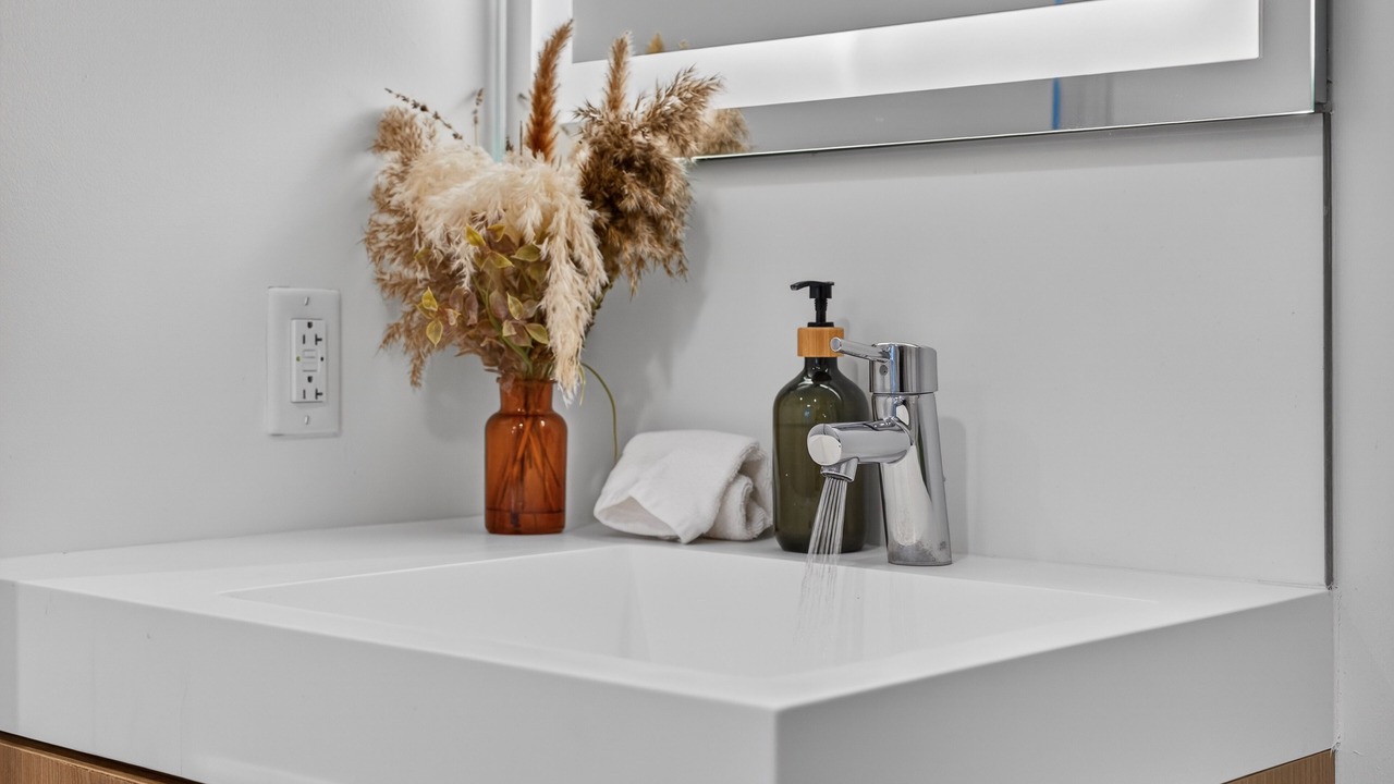 Photo of Bathroom in Seaport District