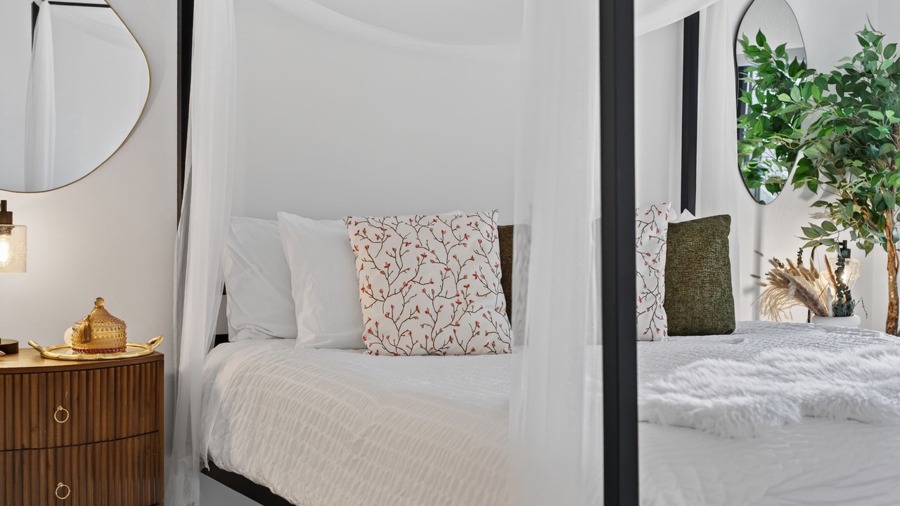 Photo of Bedroom in Seaport District