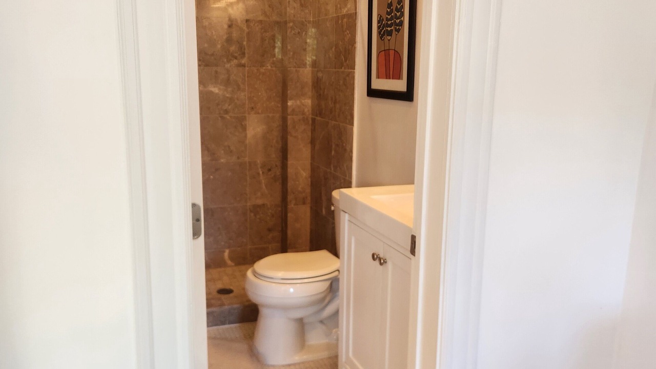 Photo of Bathroom in Truxton Circle