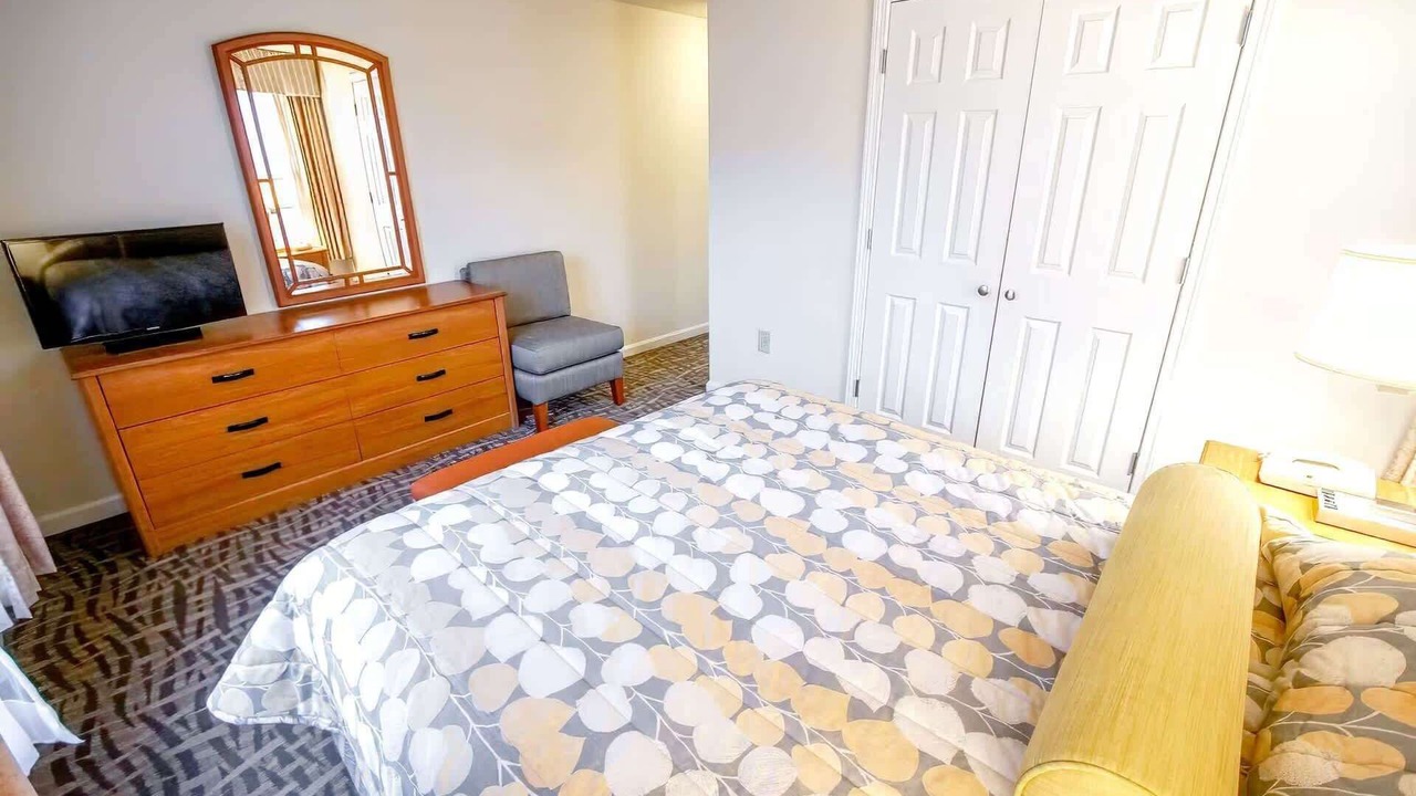 Photo of Bedroom in Mashpee