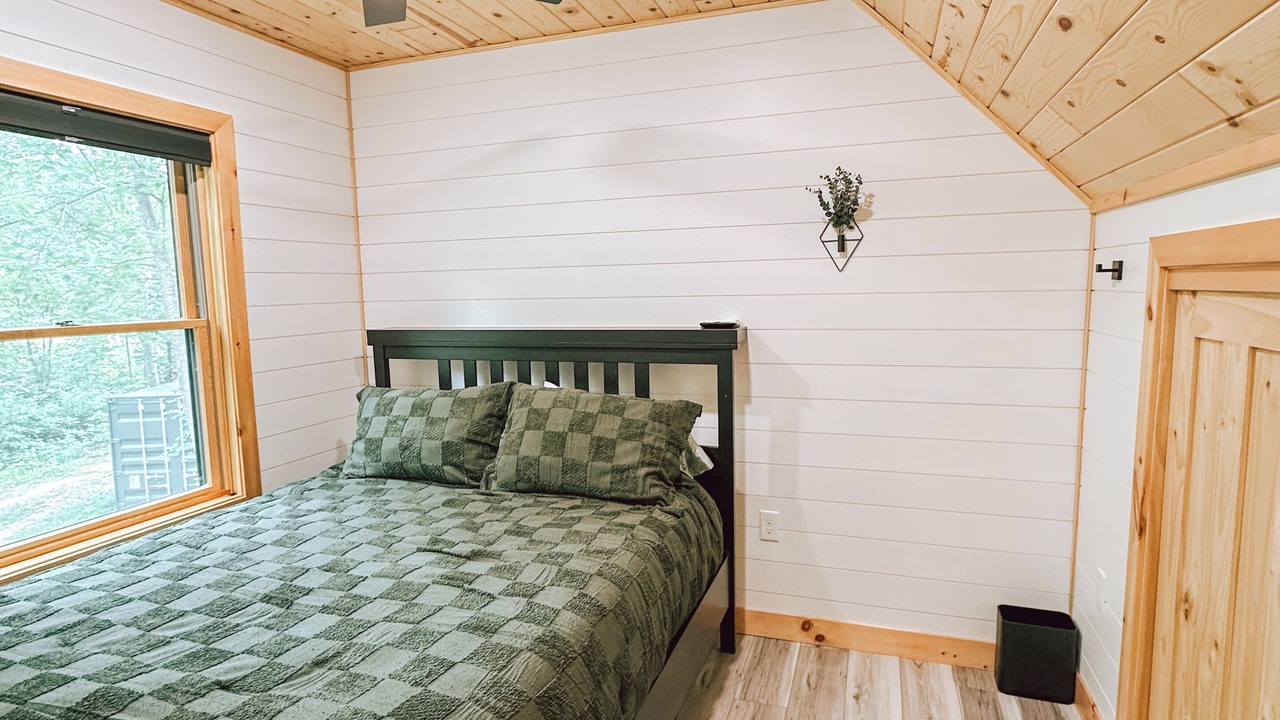 Photo of Bedroom in Crosby