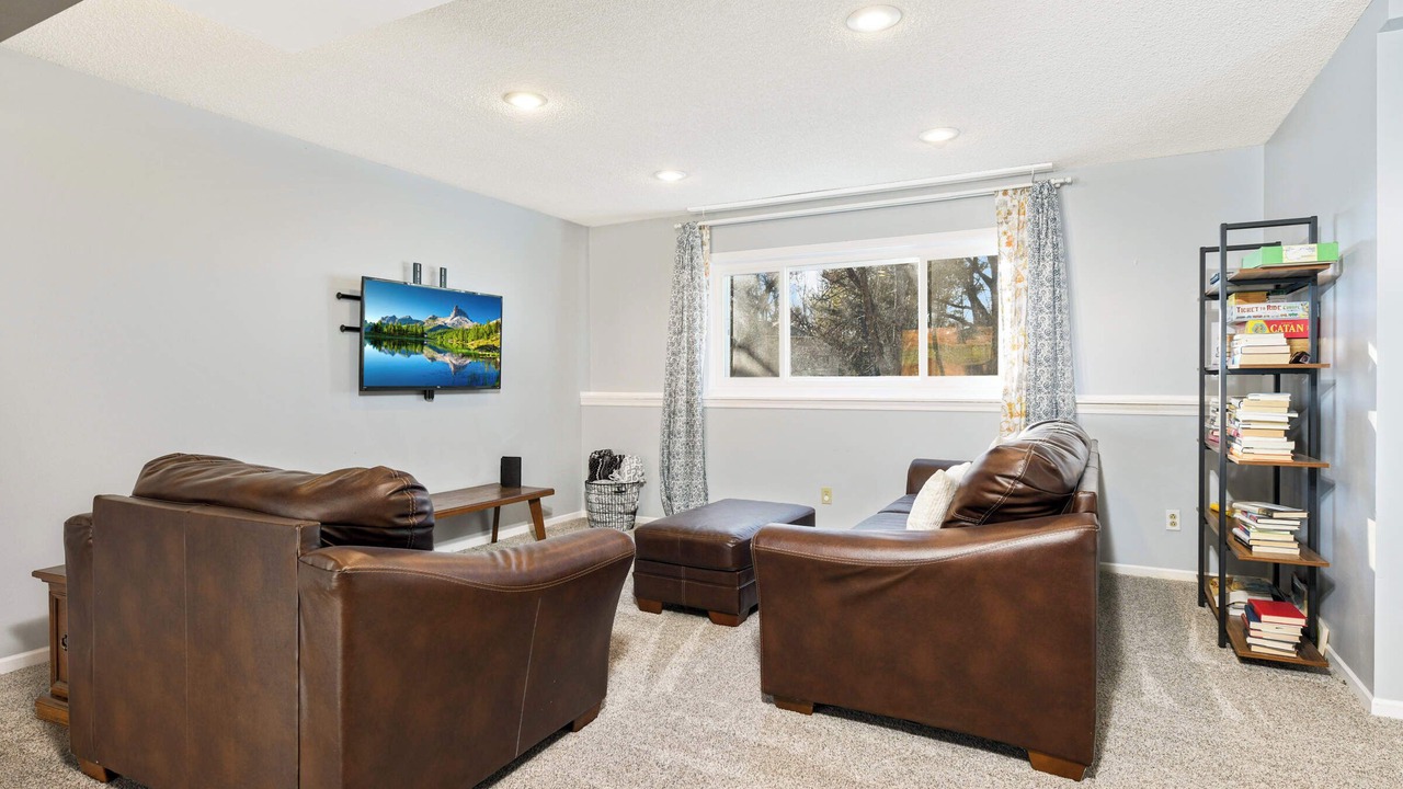Photo of Livingroom in Eagan
