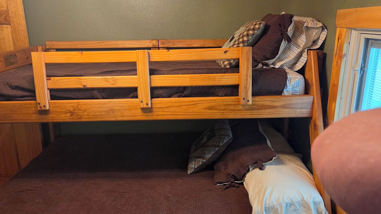 Photo of Bedroom in Crosslake