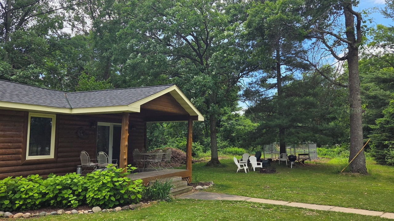 Photo of Patio Balcony in Crosslake