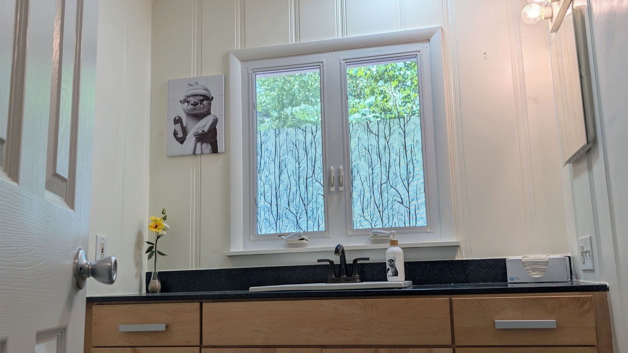 Photo of Bathroom in Shady Side