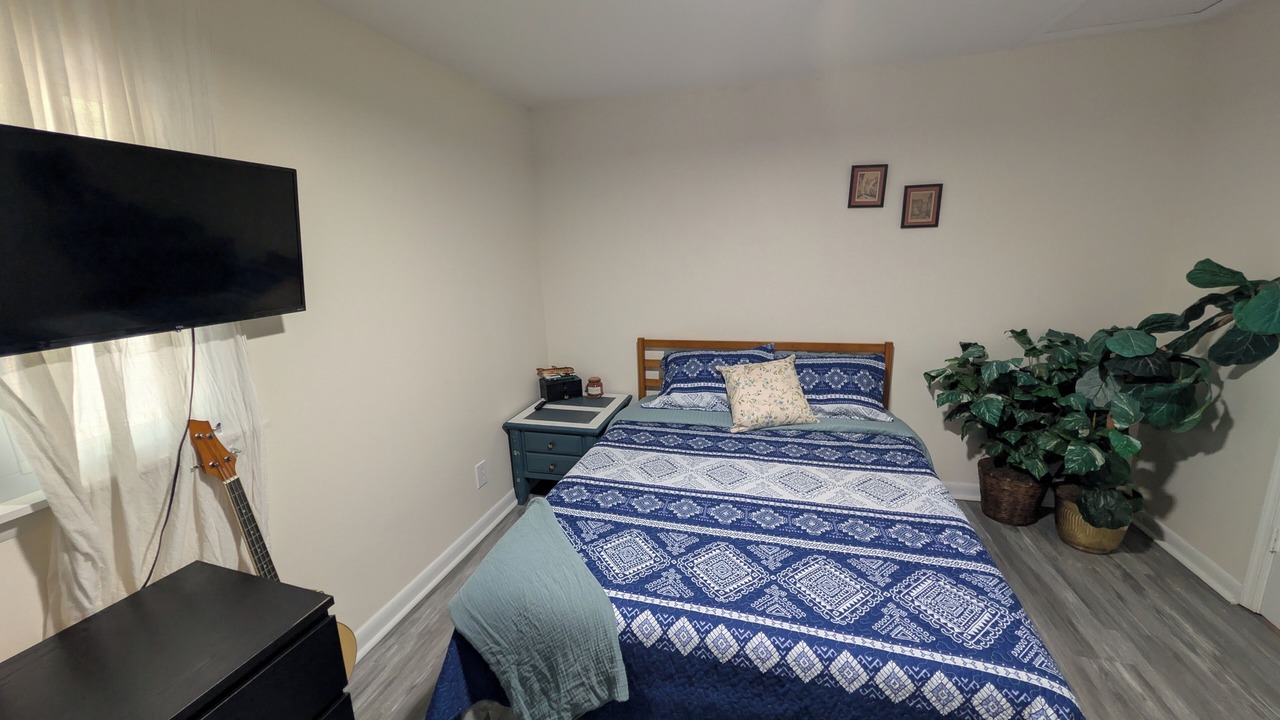 Photo of Bedroom in Shady Side