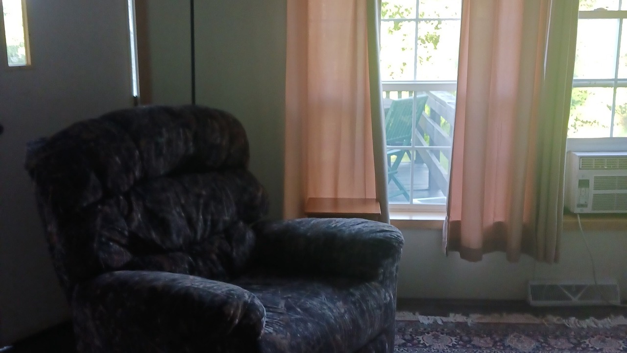 Photo of Livingroom in Holcombe