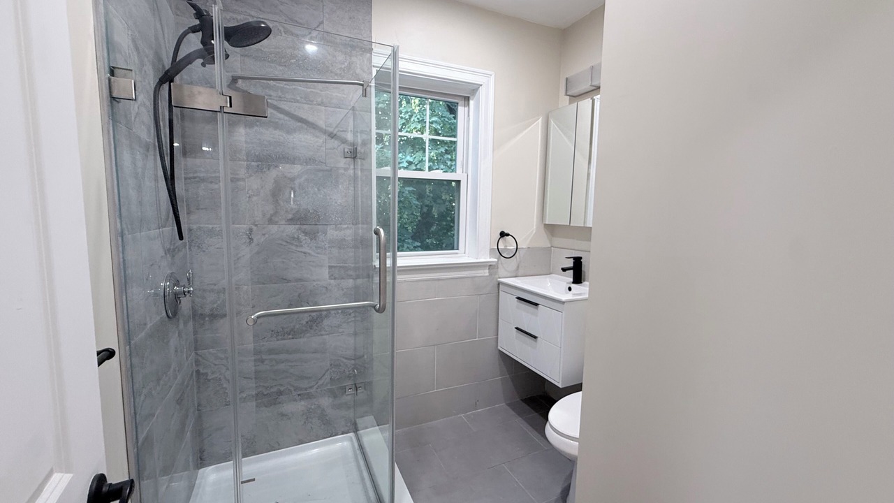 Photo of Bathroom in Washington Park