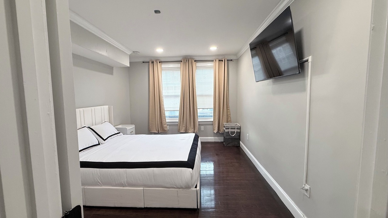Photo of Bedroom in Washington Park