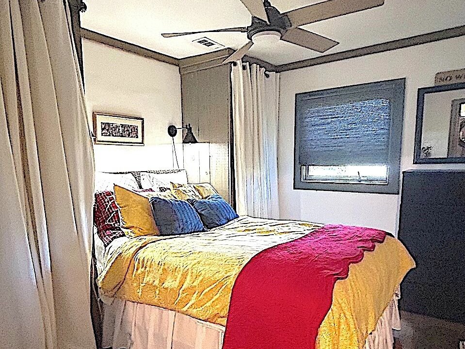 Photo of Bedroom in Calvert Beach-Long Beach