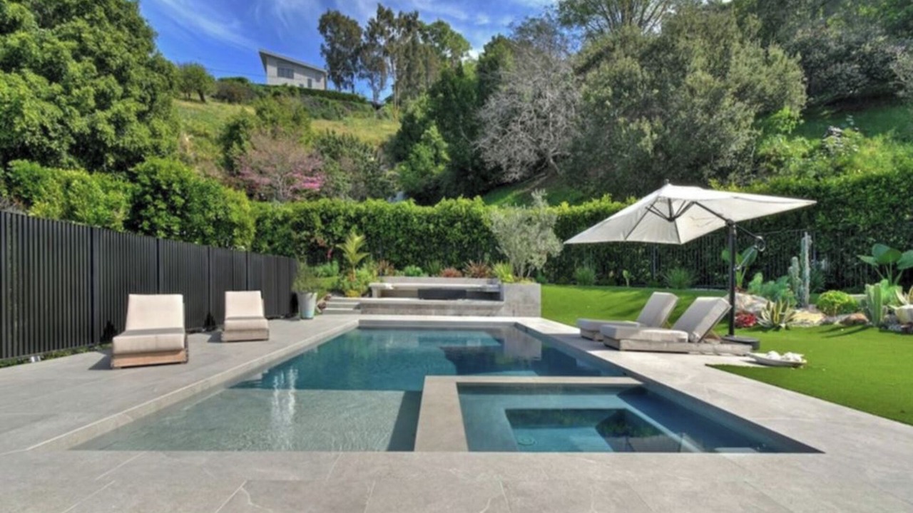 Photo of Outdoor in Sherman Oaks