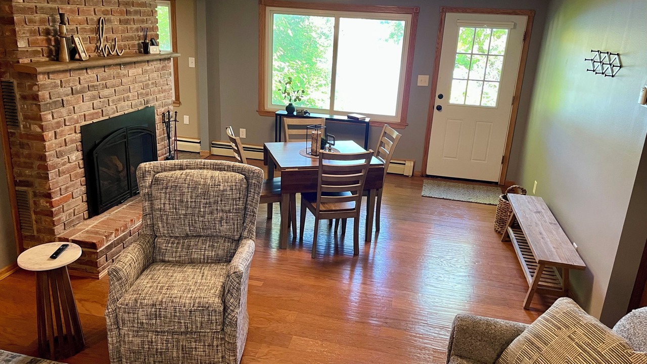 Photo of Livingroom in Brainerd