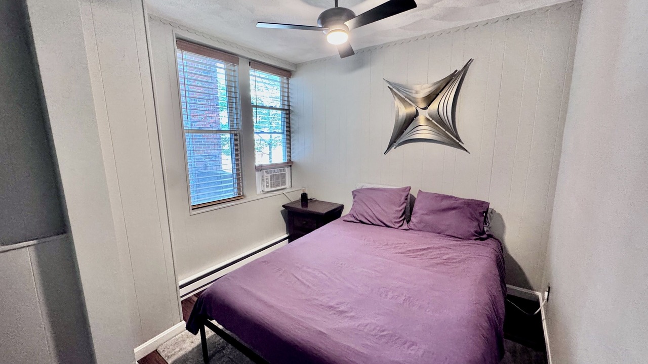 Photo of Bedroom in North End