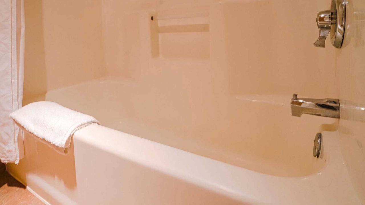 Photo of Bathroom in Redwood Falls