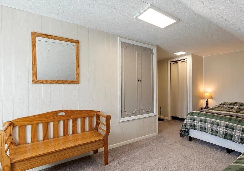 Photo of Bedroom in Longville