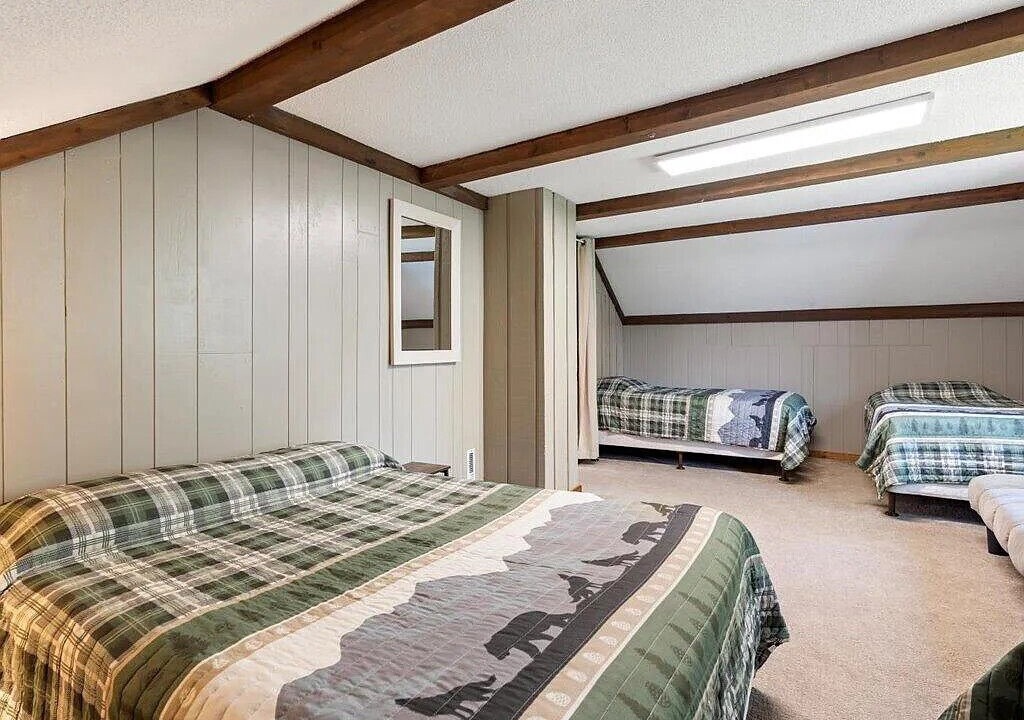 Photo of Bedroom in Longville