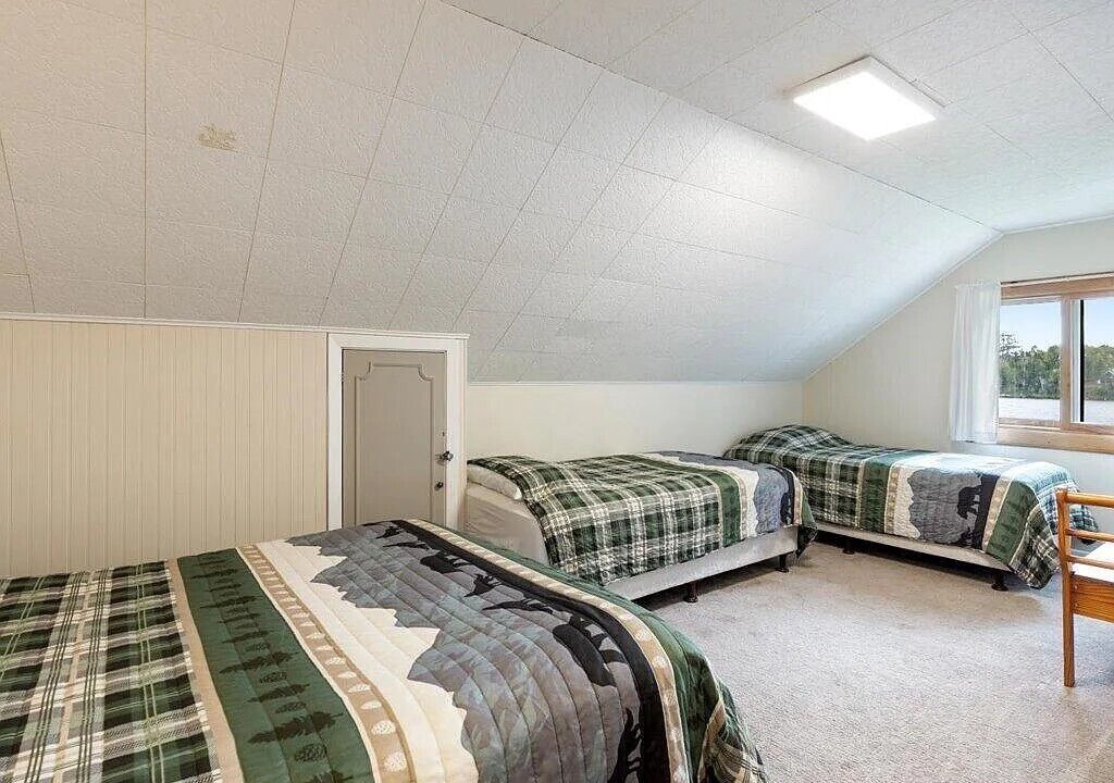 Photo of Bedroom in Longville