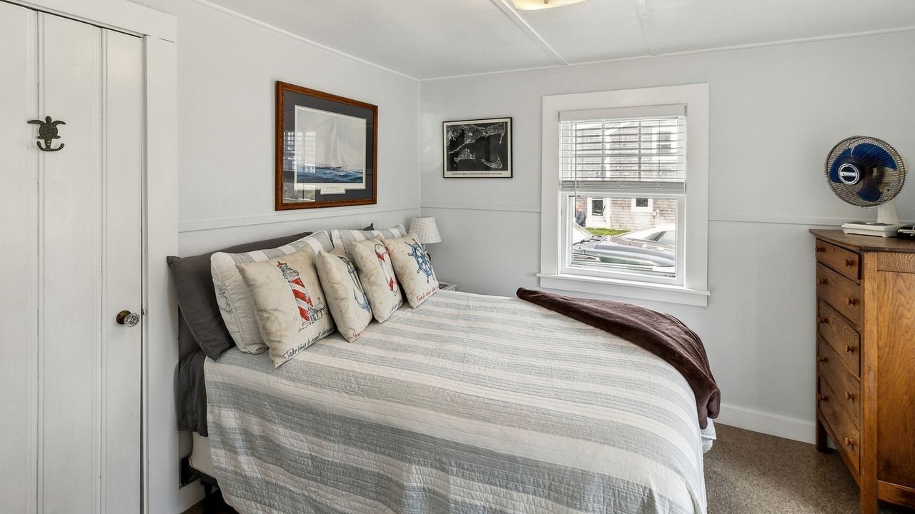 Photo of Bedroom in Wareham Center