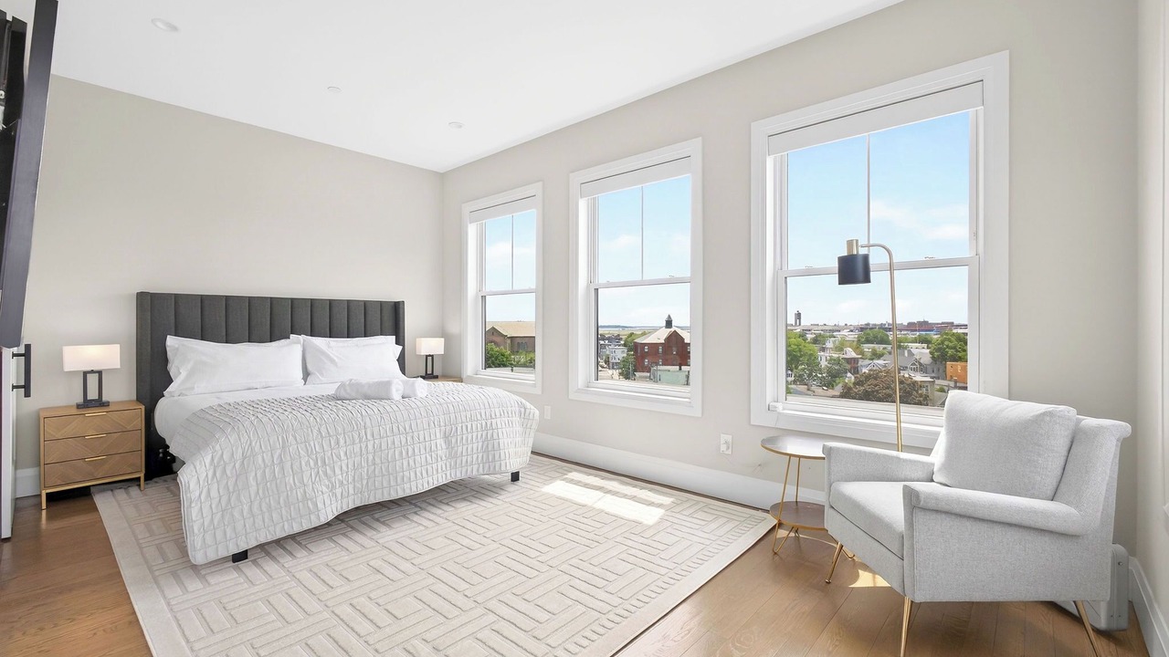 Photo of Bedroom in Harbor View - Orient Heights