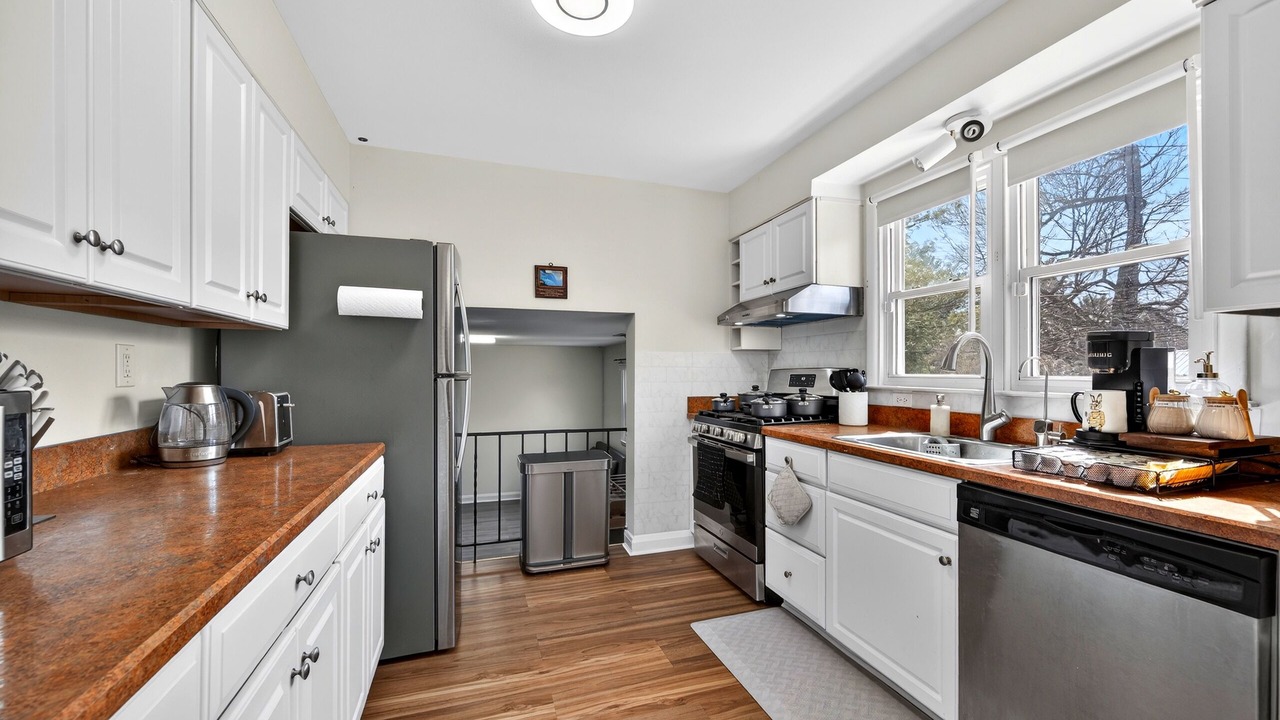 Photo of Kitchen in Mays Chapel