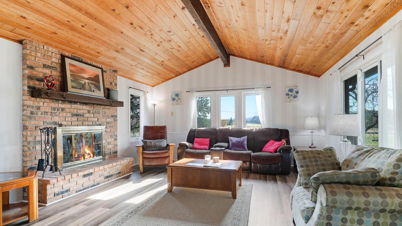 Photo of Livingroom in Eagan