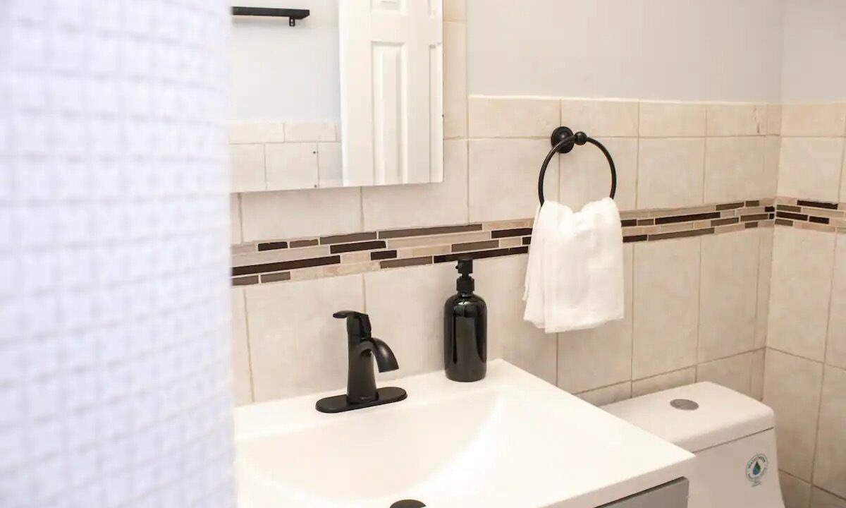 Photo of Bathroom in North Michigan Park