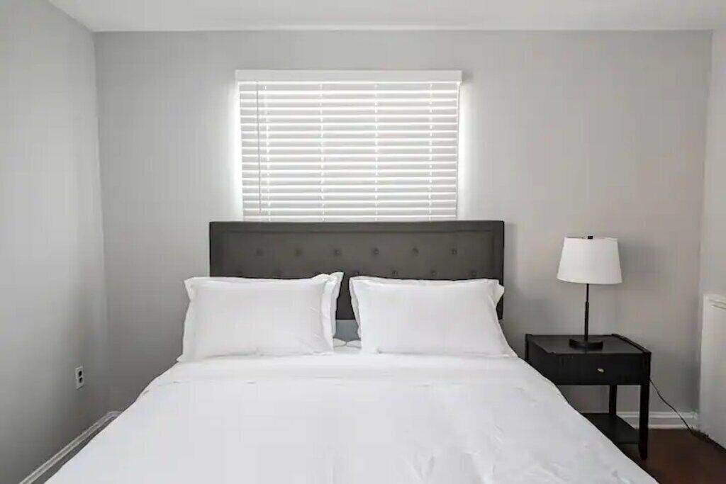 Photo of Bedroom in North Michigan Park