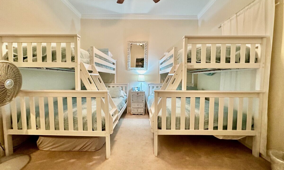 Photo of Bedroom in Henderson Point