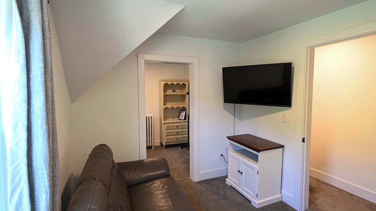 Photo of Livingroom in Kutzky Park