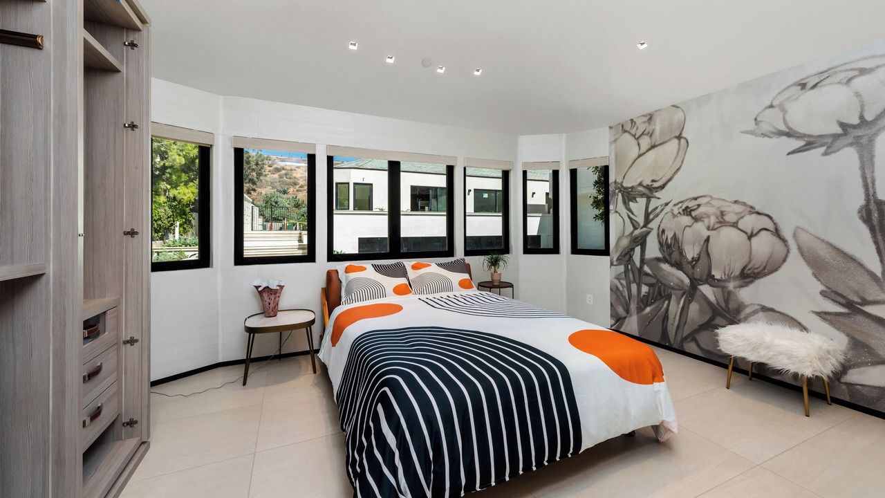 Photo of Bedroom in Western Malibu