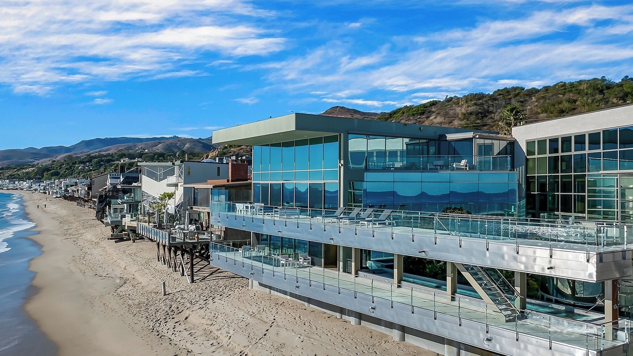 Photo of Others in Central Malibu