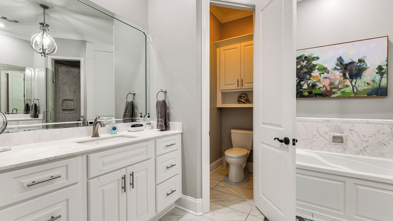 Photo of Bathroom in Old Town