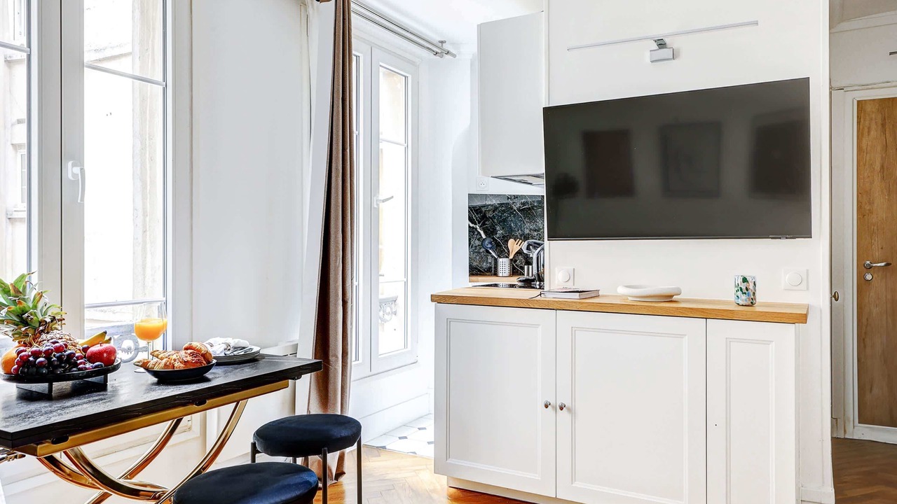 Photo of Bedroom in Notre-Dame-des-Champs