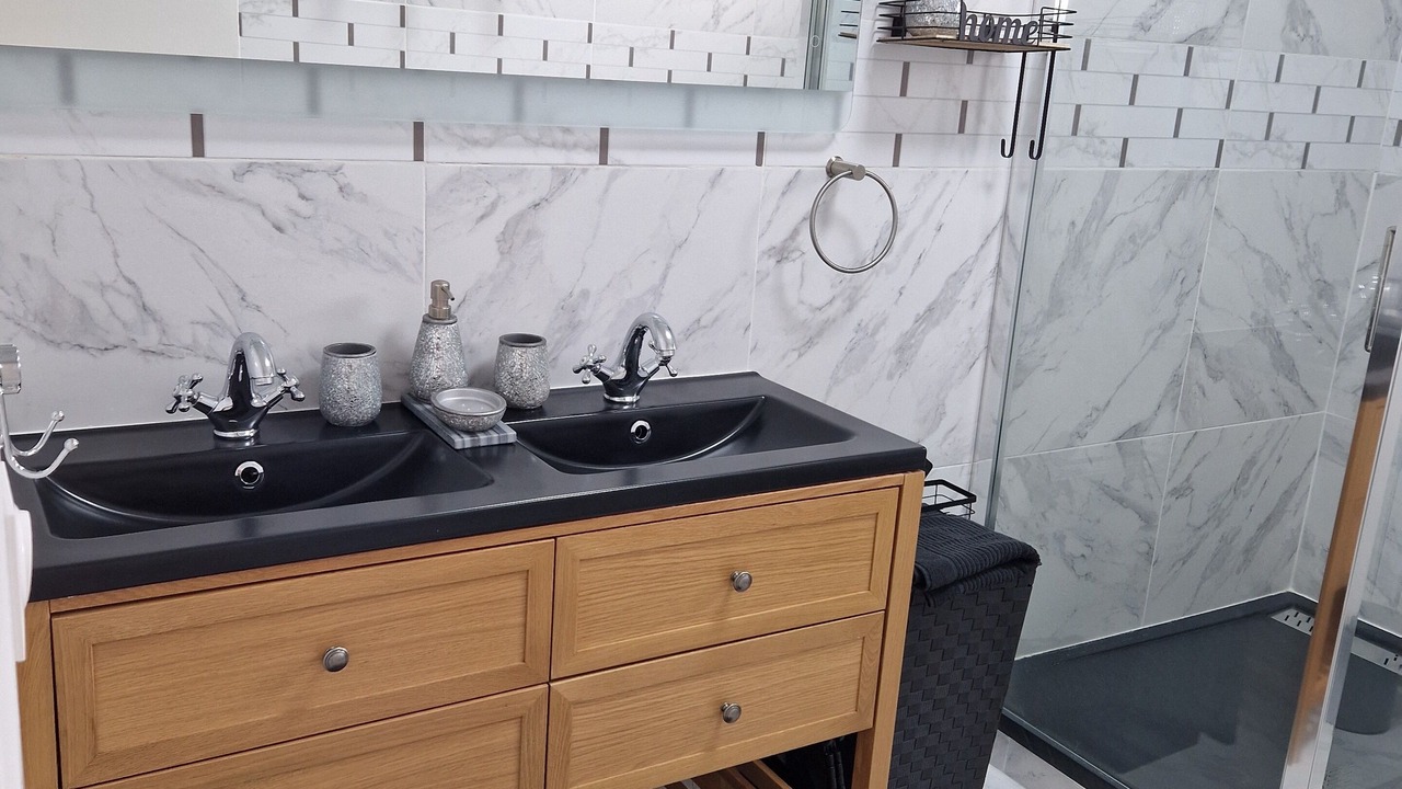 Photo of Bathroom in Chelles