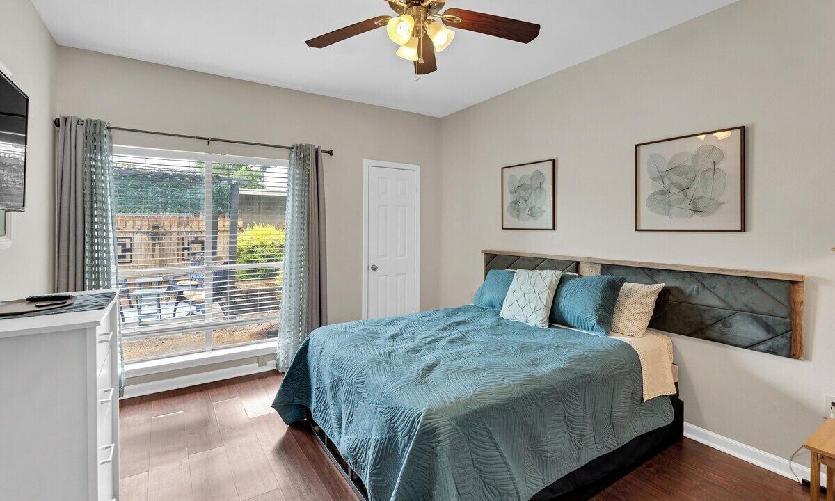 Photo of Bedroom in Highlands - Perkins