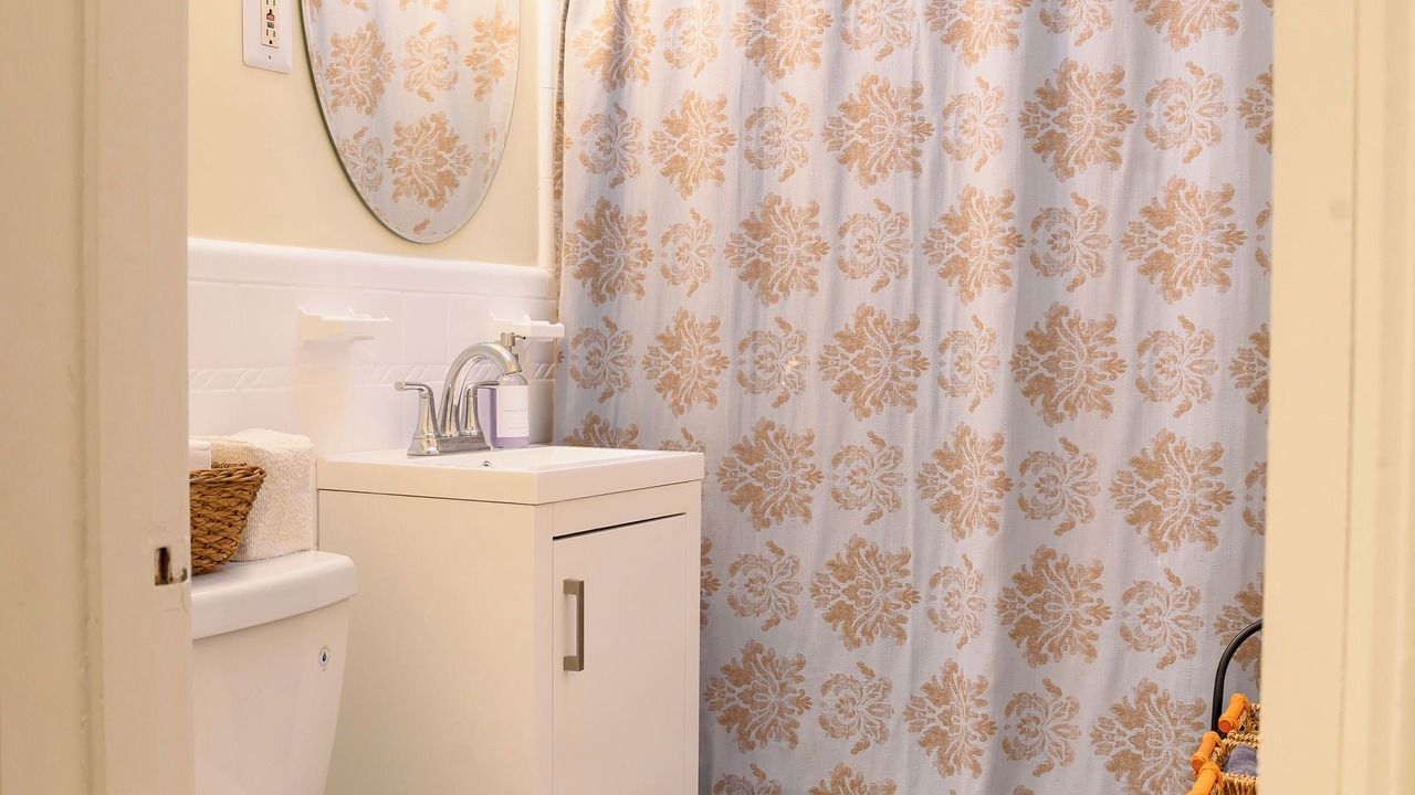 Photo of Bathroom in Northeast Alexandria