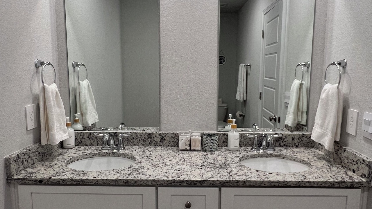 Photo of Bathroom in Gulfport