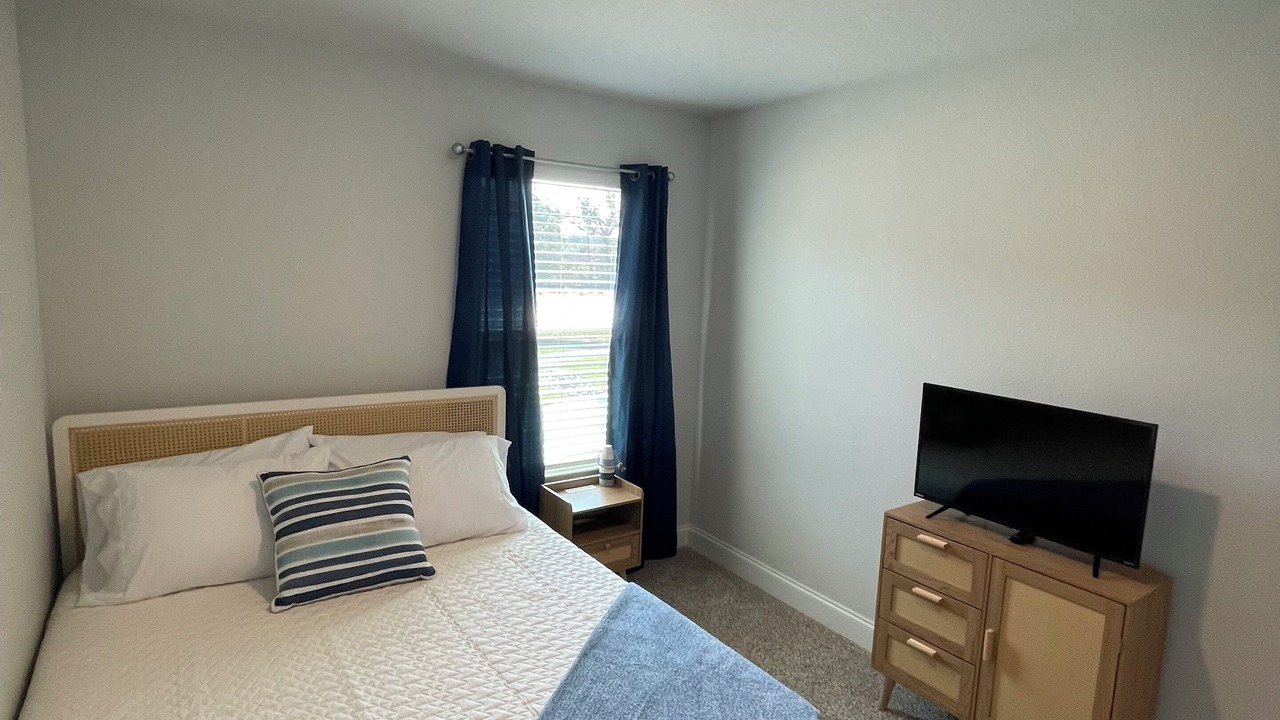 Photo of Bedroom in Gulfport