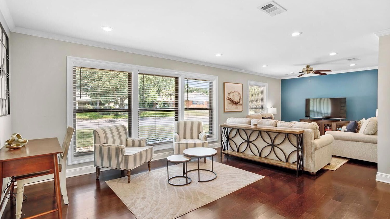 Photo of Livingroom in Gulfport