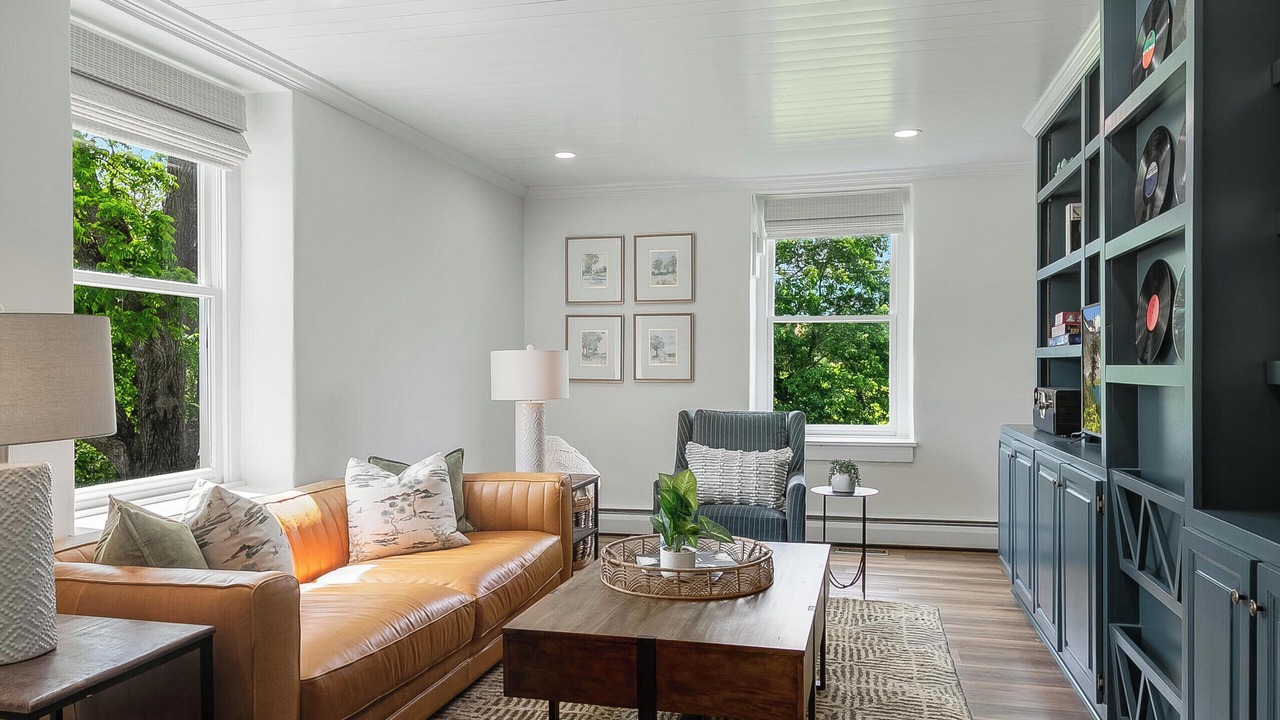 Photo of Livingroom in Hamilton