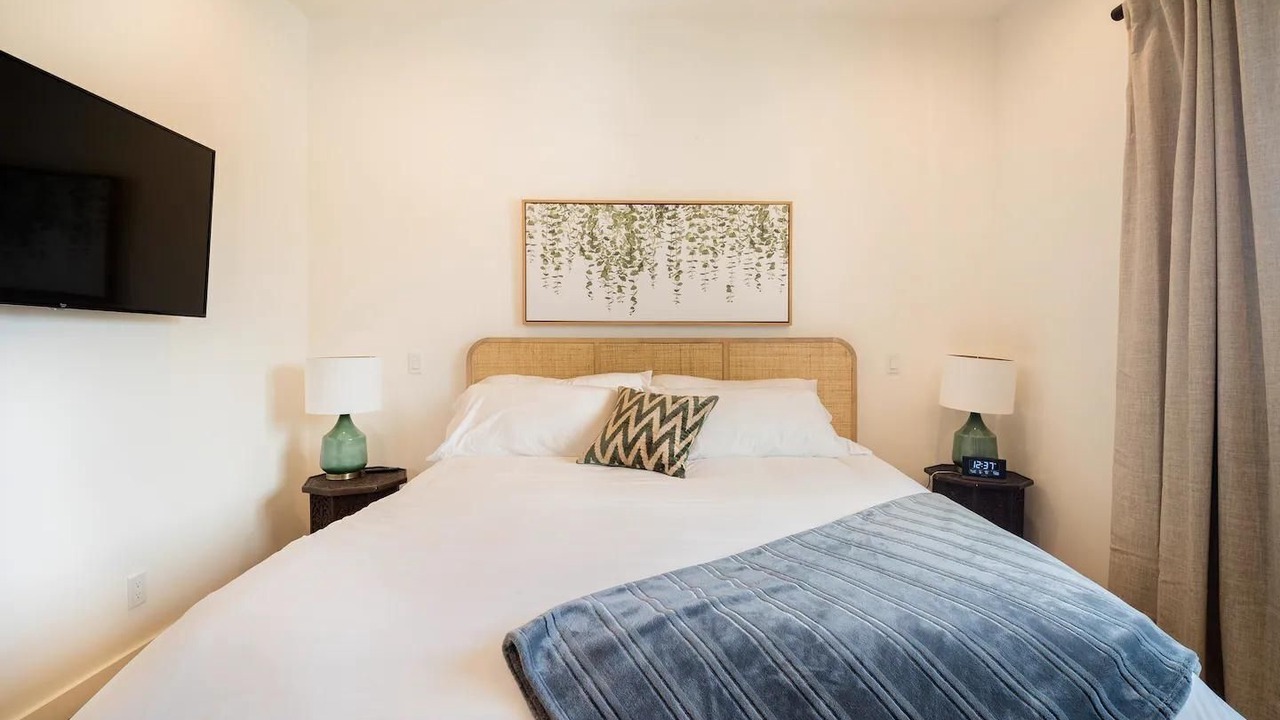 Photo of Bedroom in Carpinteria