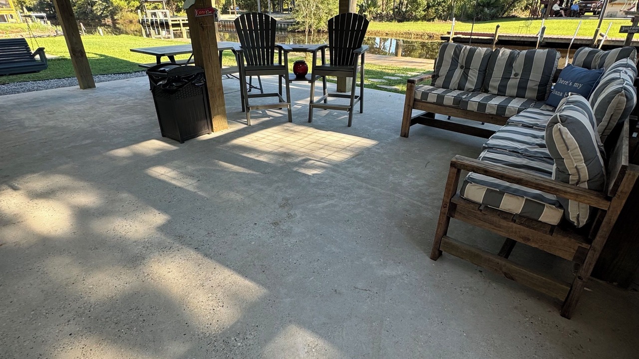 Photo of Patio Balcony in Shoreline Park