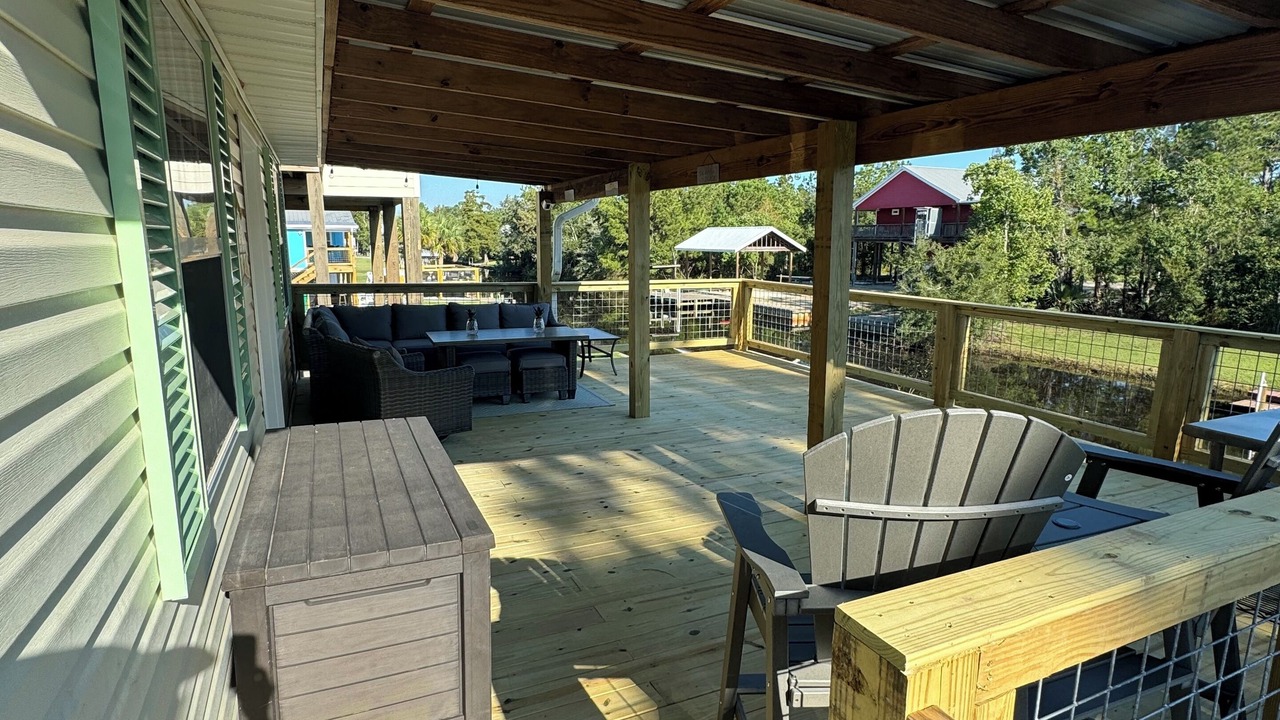 Photo of Patio Balcony in Shoreline Park