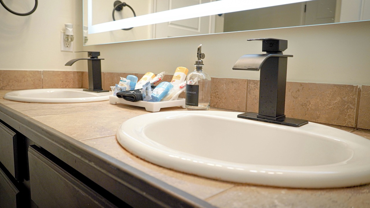 Photo of Bathroom in Gonzales