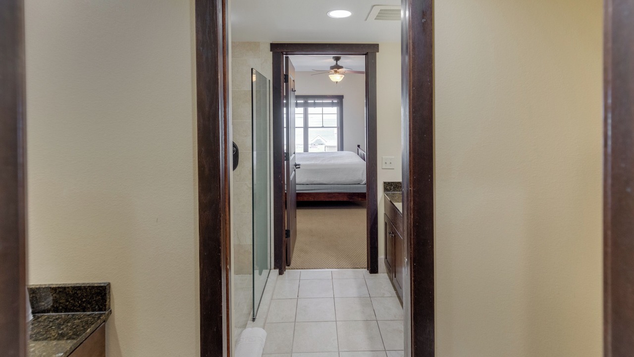 Photo of Bedroom in Walker