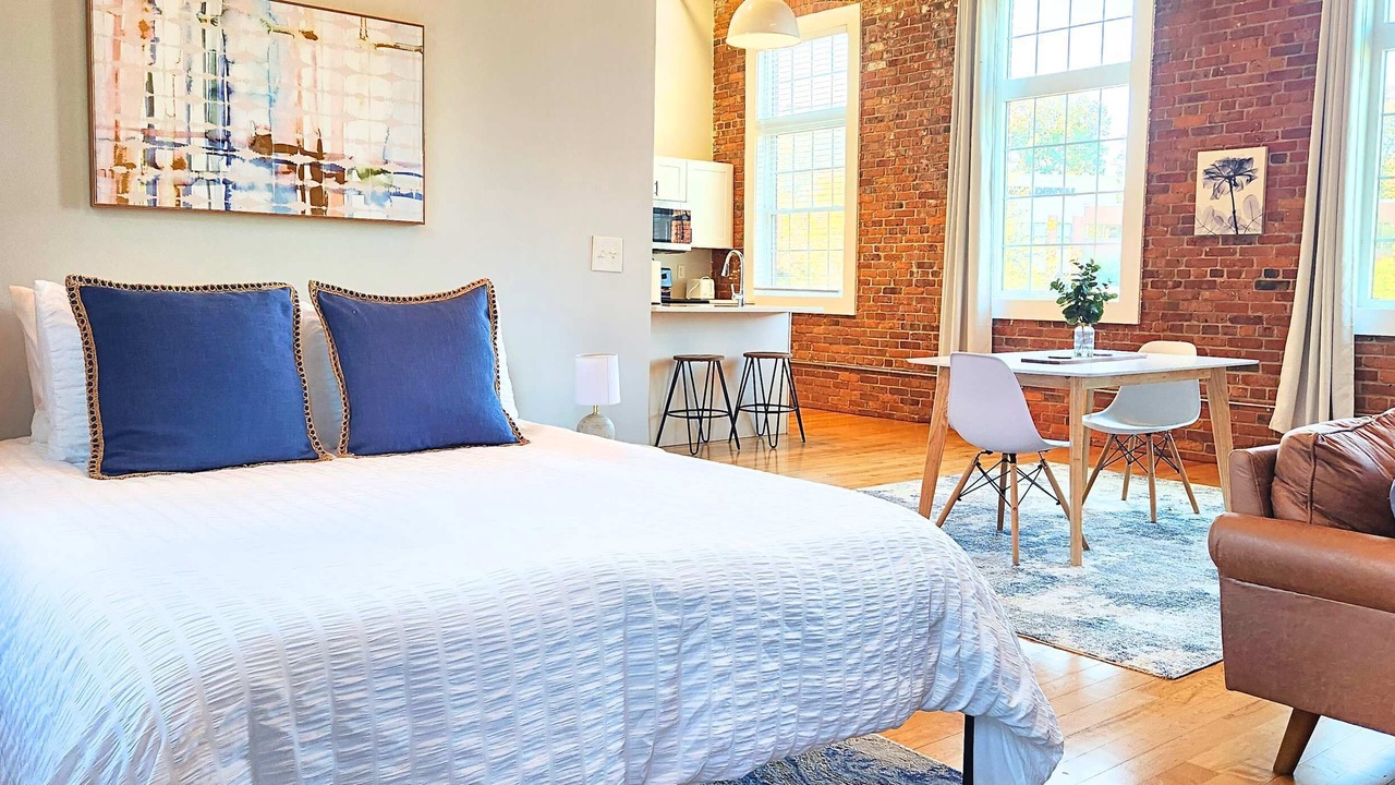 Photo of Bedroom in College Hill