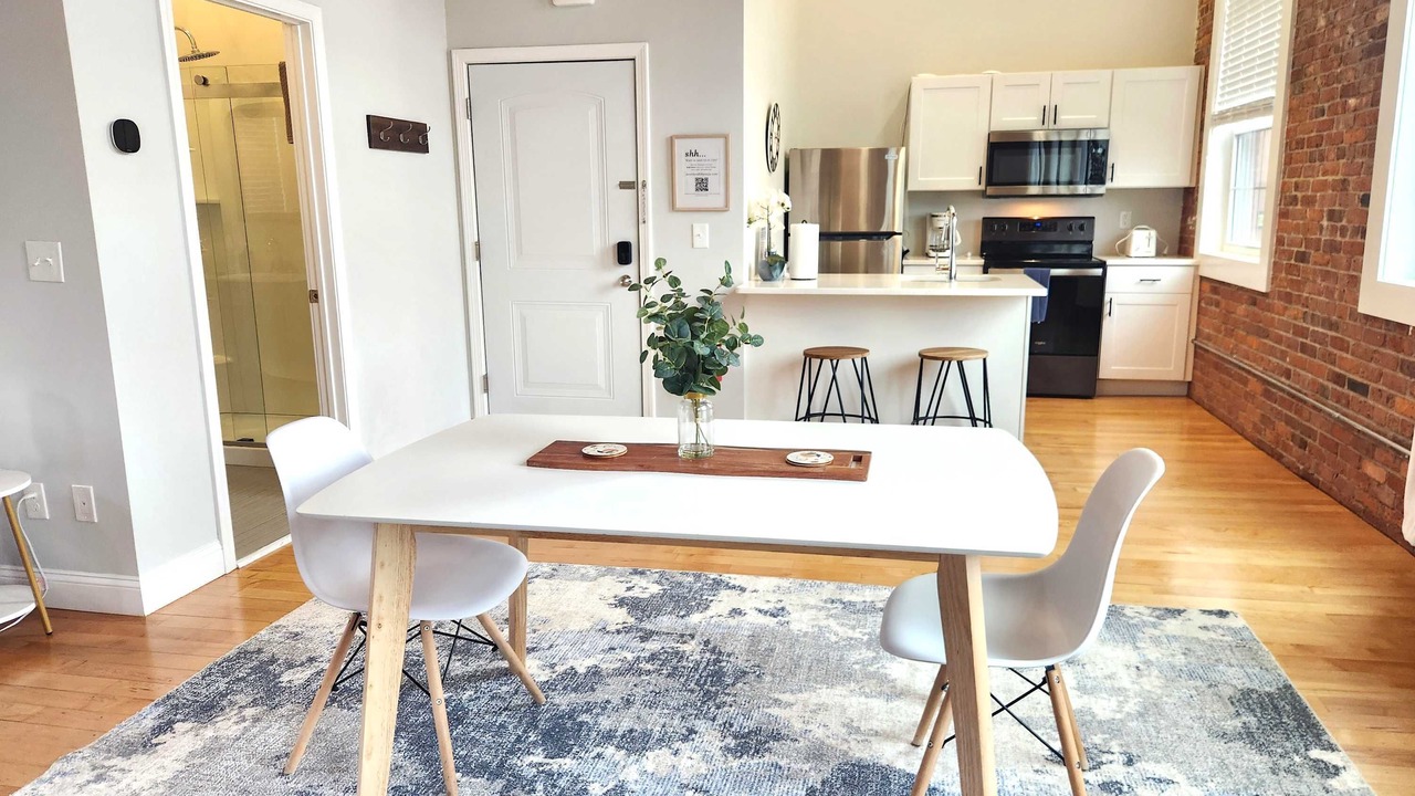 Photo of Others in College Hill