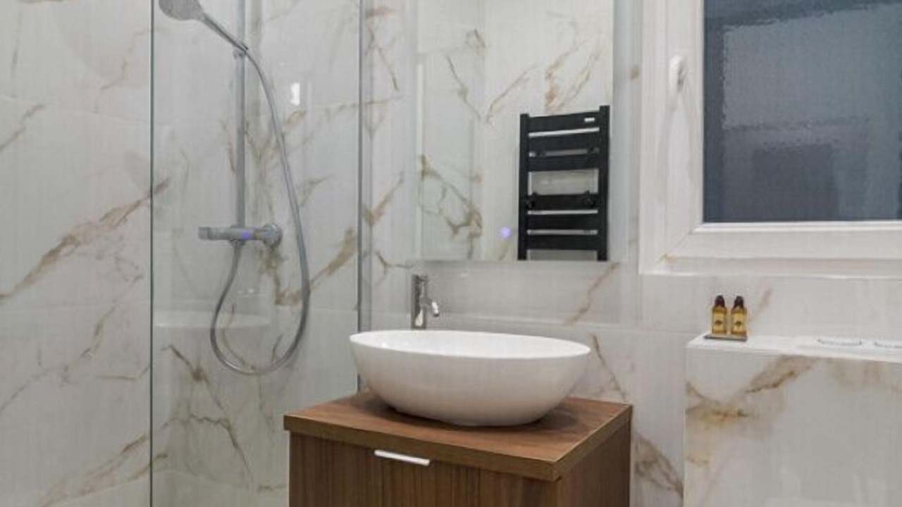 Photo of Bathroom in Saint-Vincent-de-Paul