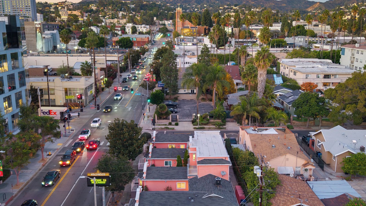 Photo of Others in Hollywood